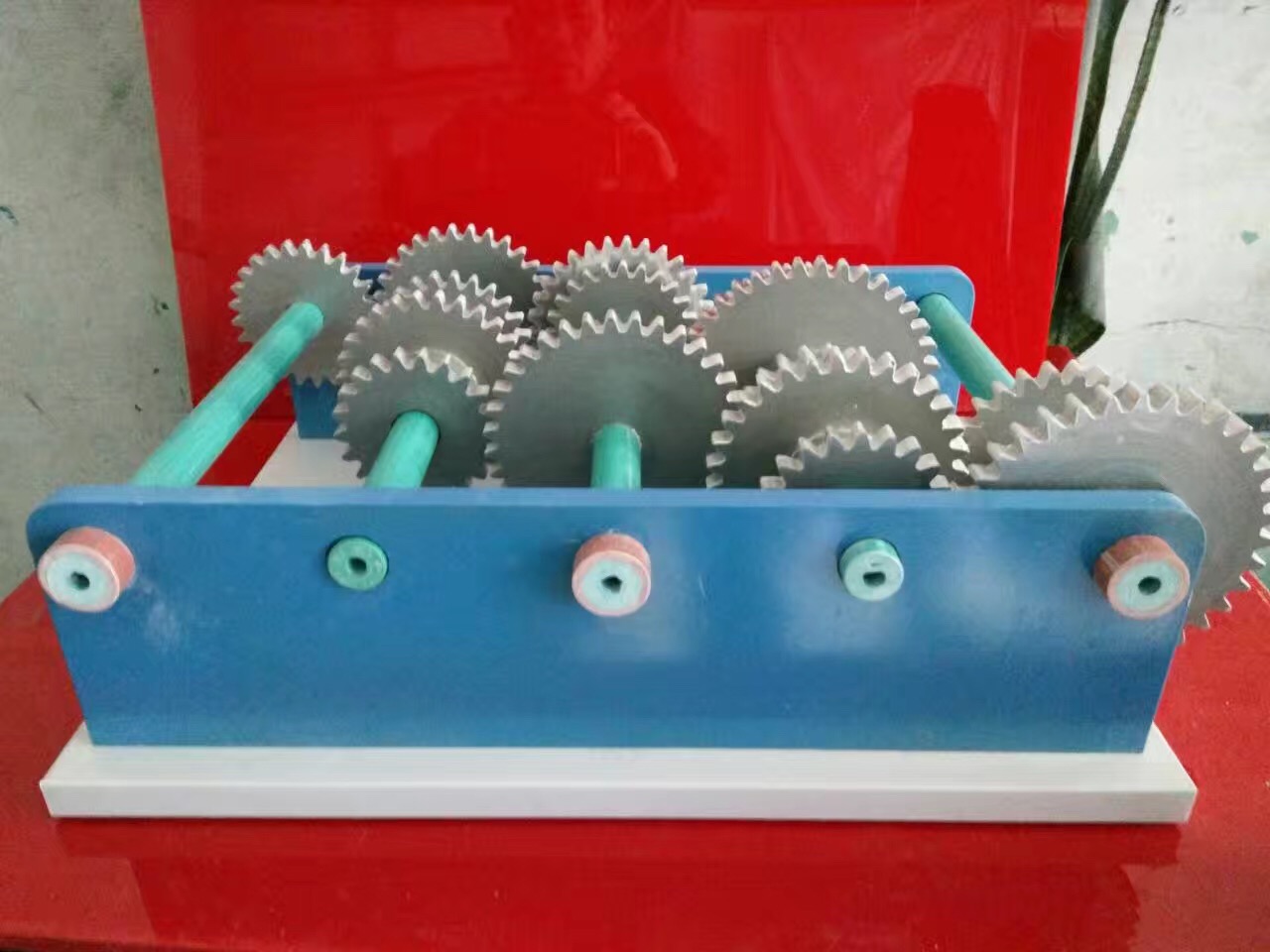 �Cе���A(ch��)�̌Wģ��